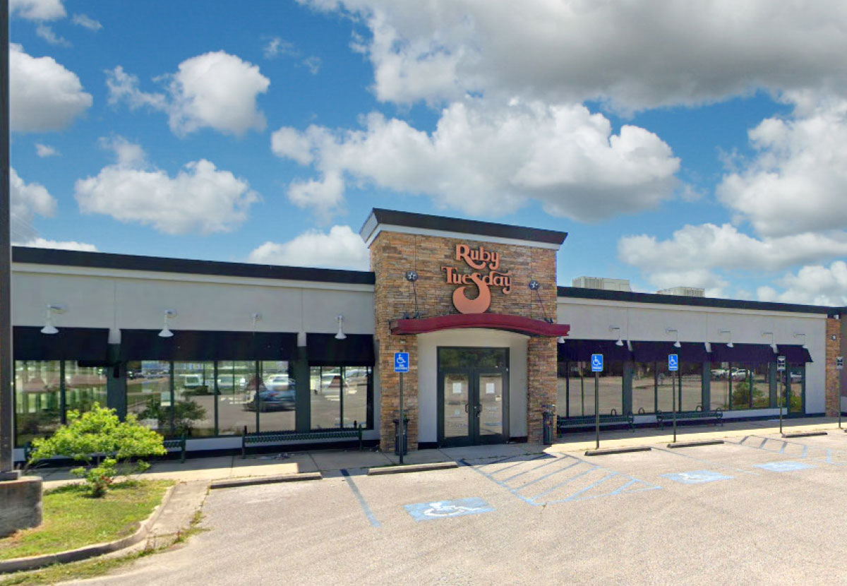 Vacant Ruby Tuesday