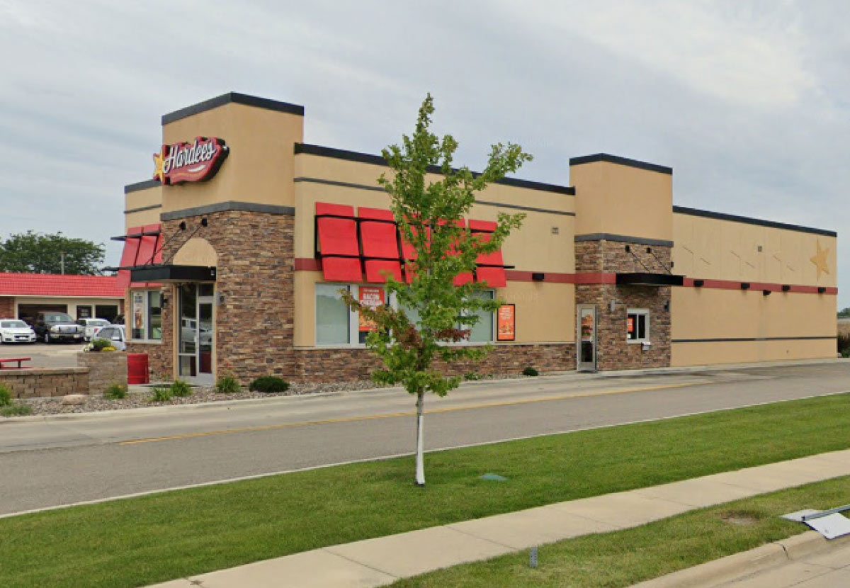Vacant Hardee's