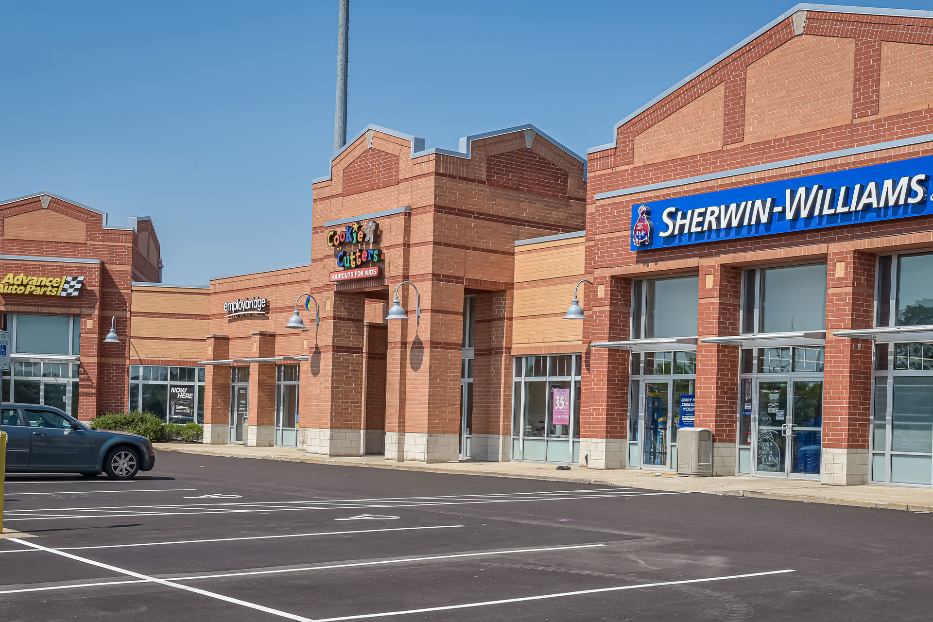 Multi-Tenant Shopping Center